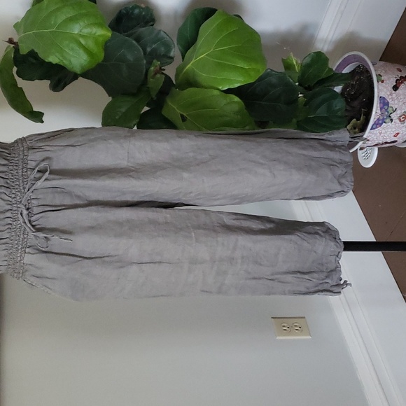 LINEN Romper - Picture 3 of 10